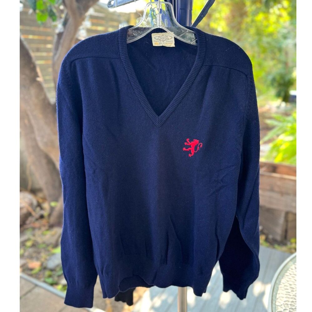 VTG Romanes & Paterson Navy Blue Wool Lion Crest VNeck LS Knit Sweater Size 44